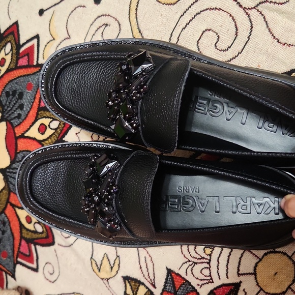 Shoes - Picture 6 of 6